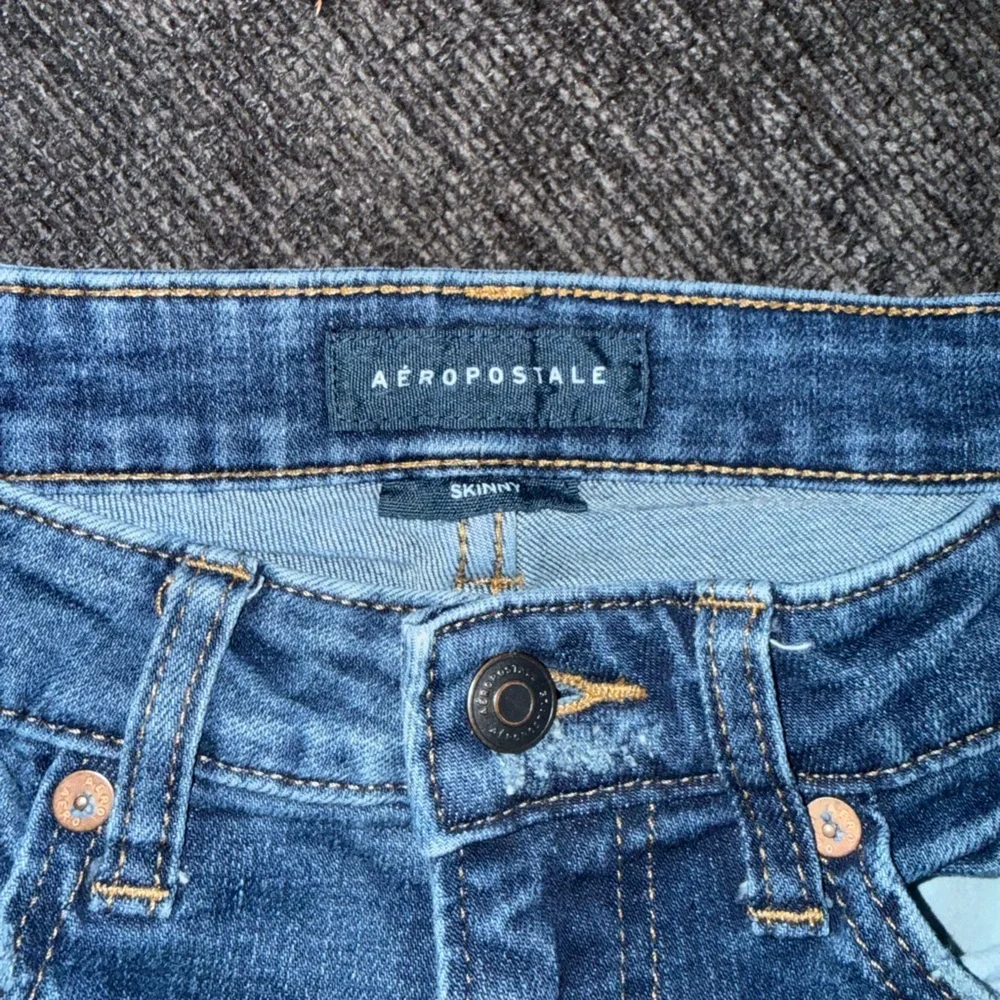 Aéropostale Skinny Jeans Women 29x32 Medium Wash Distressed Stretch Denim